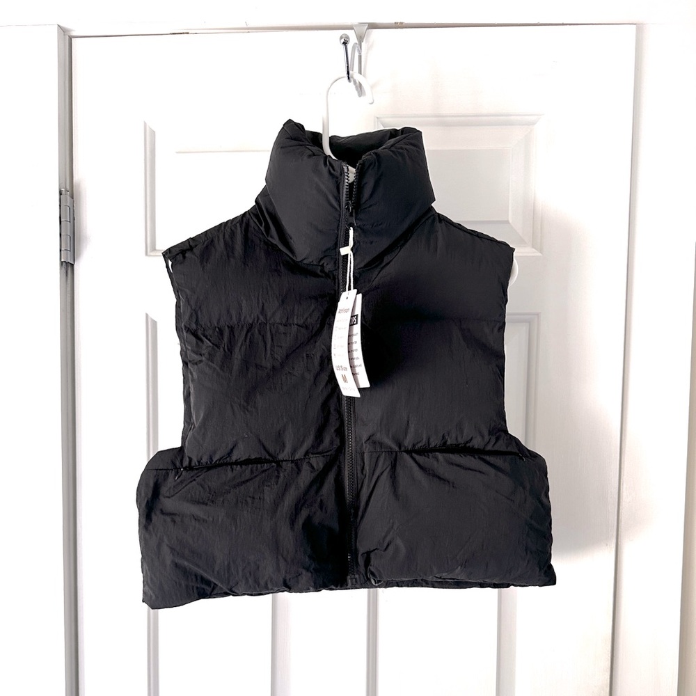 New with tags! Super cute vest!